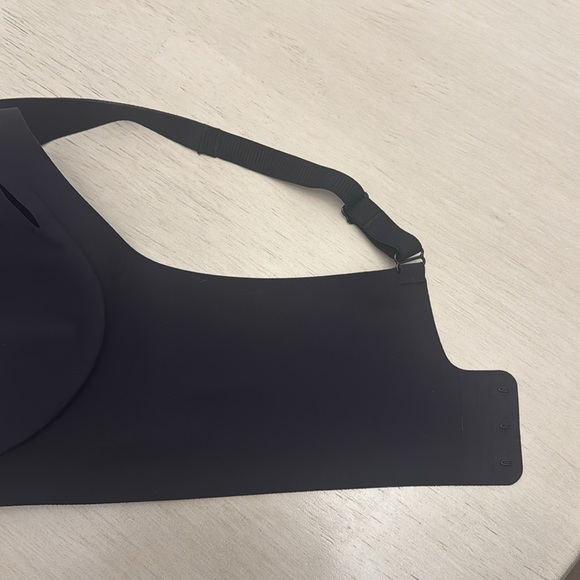 Amazon Black Seamless Bra - Picture 6 of 6